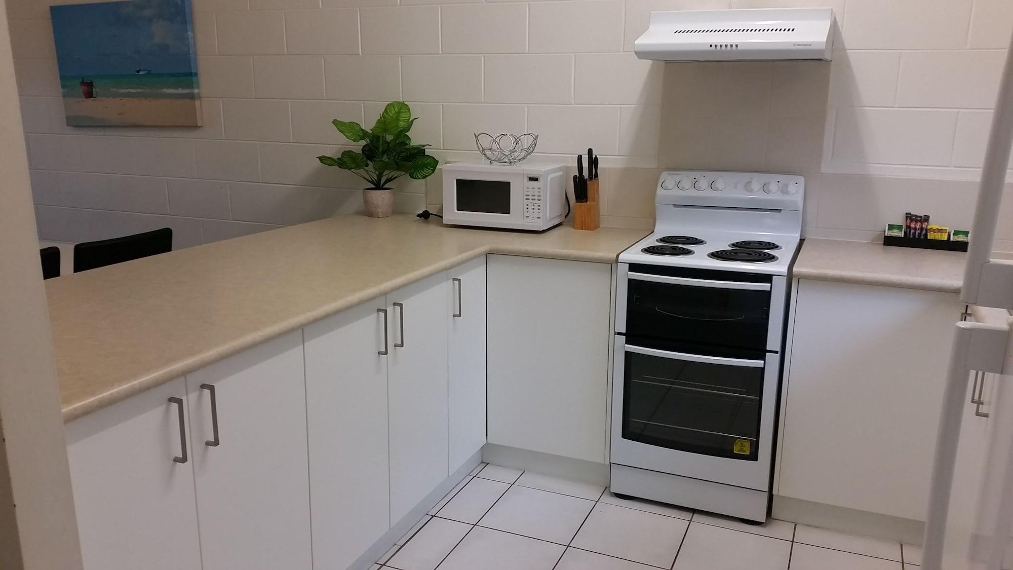 Titree Village Holiday Apartments Port Douglas Eksteriør bilde