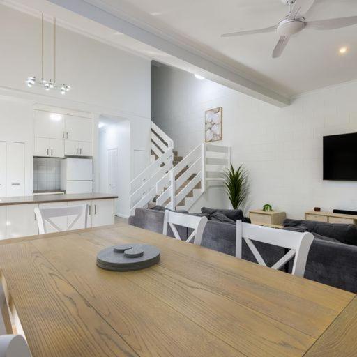 Titree Village Holiday Apartments Port Douglas Eksteriør bilde