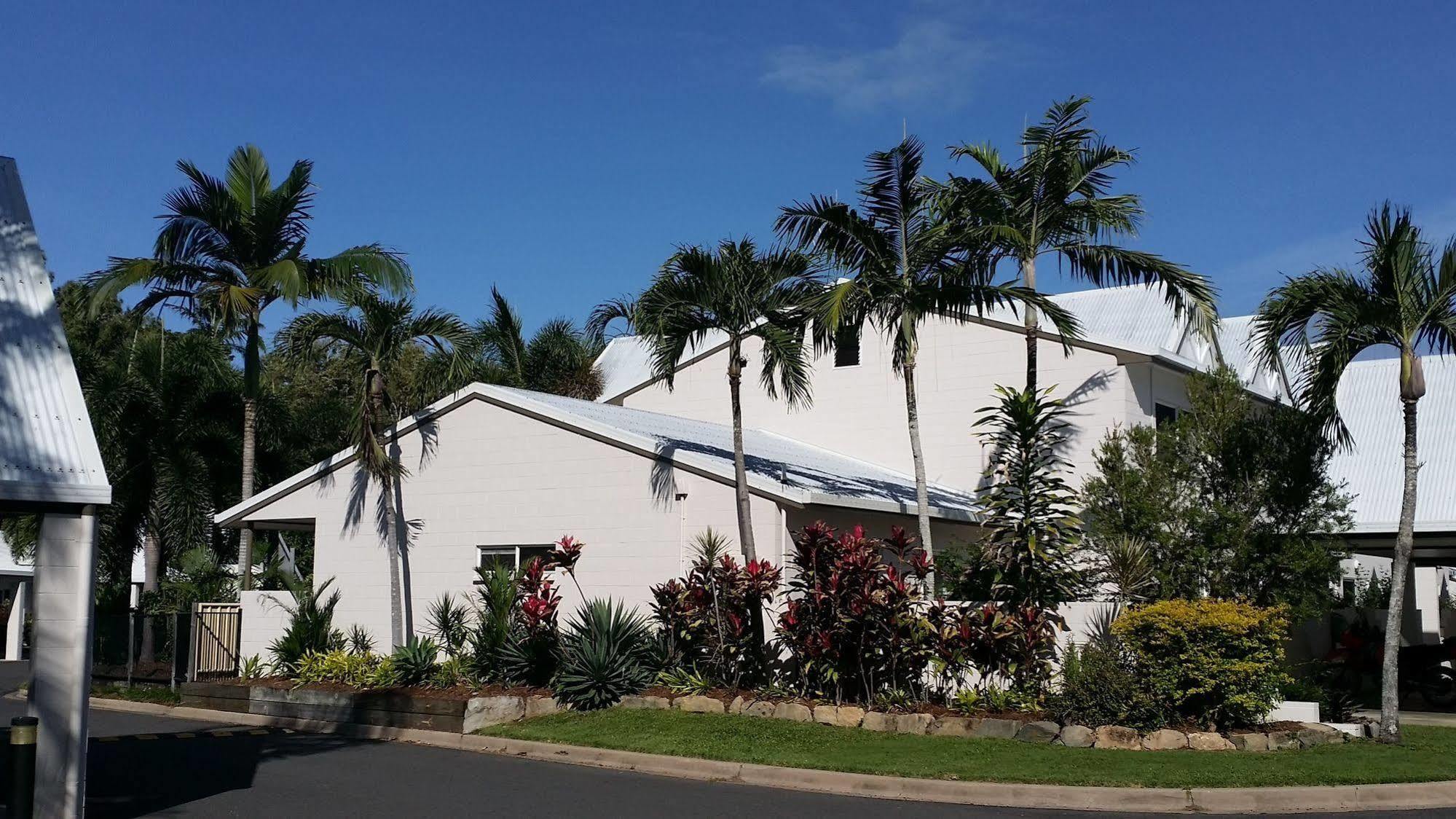 Titree Village Holiday Apartments Port Douglas Eksteriør bilde