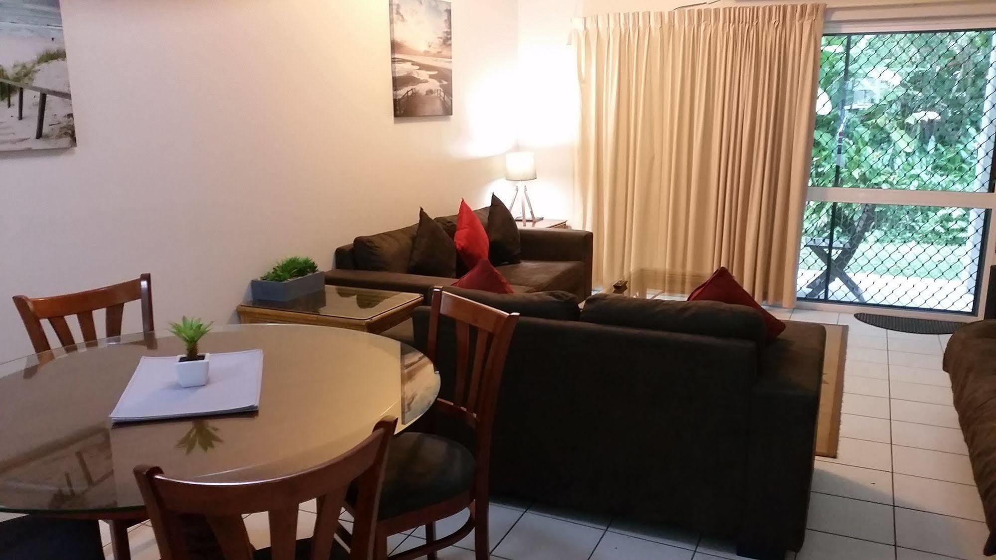 Titree Village Holiday Apartments Port Douglas Eksteriør bilde